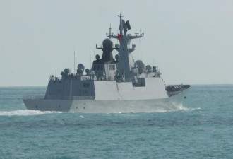 中国军舰周六进行实弹射击