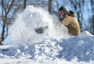 铲雪会死人的：约克区一家医院治疗30例因铲雪引发的心脏病患者