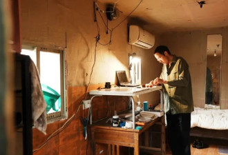 加拿大小伙住南昌9㎡：月租350元,苦读《红楼梦》