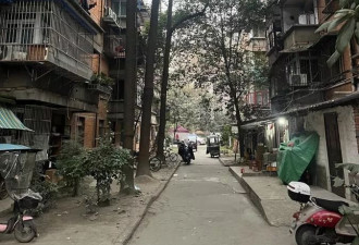滞留17年，他走不出精神病院