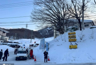 日本北海道小樽天狗山滑雪场：滑雪爱好者的天堂
