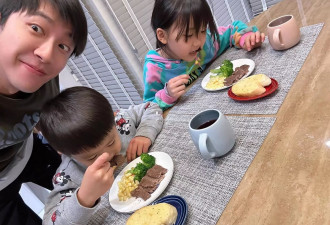 江宏杰36岁生日晒娃，小小杰和小爱酱长大了