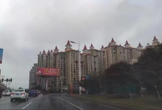 那无数个县城买房的失败故事