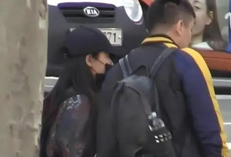 45岁柳岩妇产医院风波！腹部隆起疑似怀孕....