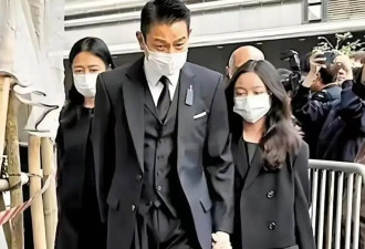 赵薇女儿小四月：身高1米7 长相漂亮超妈妈 跟刘德华女儿是闺蜜