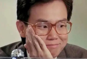 大导演黄百鸣涉内幕交易？曾花800万请星爷演戏，还拍过反贪风暴