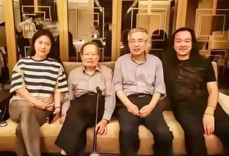 杨振宁103岁身体萎缩很多，翁帆49岁也渐渐发福了