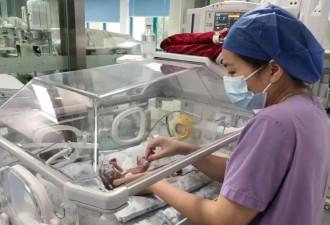 罕见！湖南岳阳一对双胞胎姐妹相隔3天出生