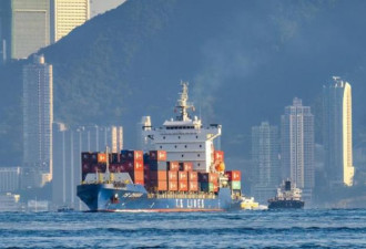 关税打趴股市 中国股民悲愤批川普高喊“要战”