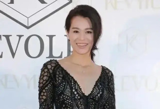 胡杏儿怒撕“最丑港姐”标签，米兰时装周杀疯...