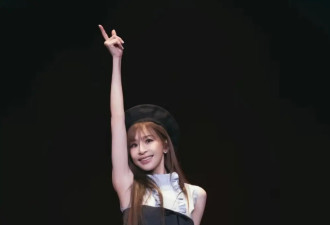 王心凌演唱会穿搭美哭了！甜美娇俏，40+依旧少女心满满