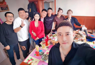 41岁香港女星下嫁山东农村！婚礼简陋喝18元一捆啤酒