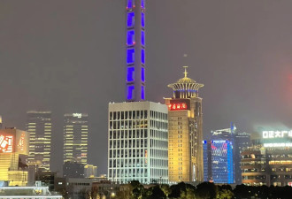 一家四口从美国回中国，一个月花了多少钱？