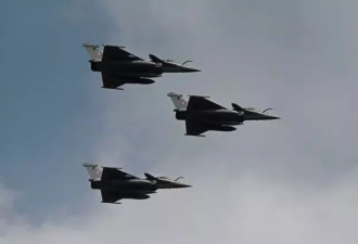 F-35还是Su-57？印度空军现代化背后的美俄较量