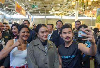泰国漂亮女总理到德国推泰拳，父亲他信却被限制出行