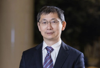 中国政协委员建言：外国游客不习惯蹲厕 机场太远
