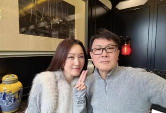 54岁杨钰莹现身广东，皮肤超好，娇俏如少女
