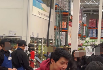 挤爆了!万锦Costco惊现知名华裔明星"卖包子"!大批华人激动围观!
