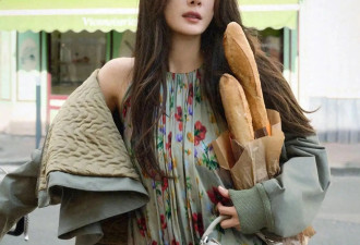 杨幂巴黎时装周街拍释出 美女总是怎么拍都好看