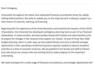 哈佛大学宣布: 因财务风险 暂停招聘教职员工
