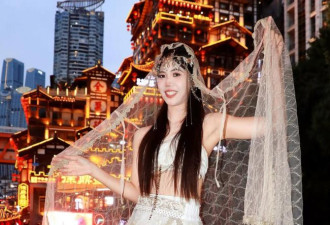 泰美女跆拳道奥运冠军，带未婚夫游重庆引发热议