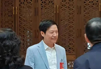 雷军穿千元昂跑火了！“中产新三宝”运动鞋为啥越丑越火？