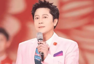蔡国庆的富婆妻子太显老！罕晒全家福 她素颜干黄就像“保姆”