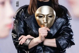 53岁袁咏仪素颜逛街被偶遇，港姐颜值依旧能打，冻龄秘诀大公开！