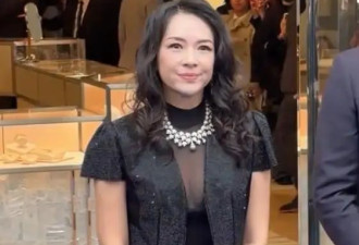 46岁章子怡现身成都活动：颜值引起网友争议！