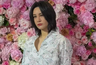 嘉兴这场时尚活动，罗晋久违露脸，尚雯婕终于穿对衣服，何超莲颜值高