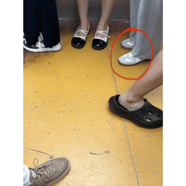 明星博主人手一双的德训鞋，怎么没人穿了？