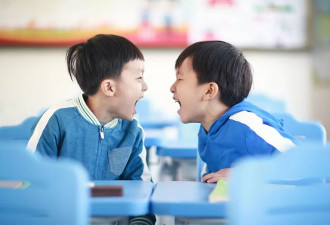 教师的无奈：有良心的中小学老师正在苛责中挣扎