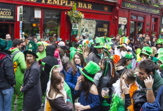 多伦多St. Patrick’s Day游行将遭遇雷暴天气有降雨和强风
