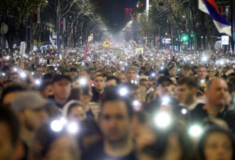 一带一路夺15人命：塞国10万人抗争强人武契奇