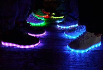 LED Light Up Shoes for Women Men,