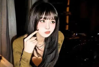 汪峰大女儿国外留学照妖艳性感 要进军网红圈？
