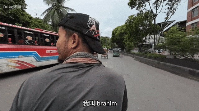 东北小伙用一辆中国三轮车,帮孟加拉车夫逆天改命