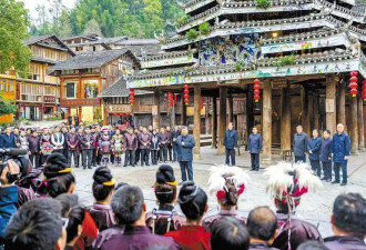 习近平来到丽江 第三次考察贵州 头发白了不少