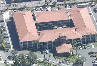 加州11岁男孩在酒店被杀 身中多刀 凶手竟是亲生母亲