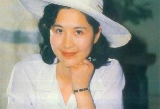 一婚娶主持人,二婚娶演员,三婚娶小30岁美女,64岁当爹