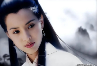 人就得不服老！李若彤丢掉“小龙女”光环拍短剧