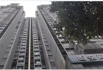 32层住宅的二楼，是谁凿了那根承重柱？