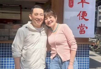 57岁屈中恒和Vicky租房住，4个女儿挤一屋