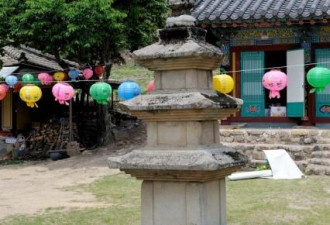 韩国扫墓引发山火连烧4天 千年“云岚寺”变废墟