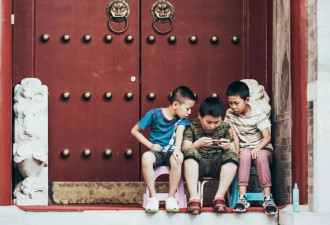 学生禁玩手机，催生地下市场