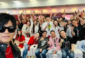 周杰伦林志颖同框邓超孙俪亮相，星味十足的F1上海站背后更是时尚角斗场