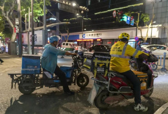 与其高谈阔论给骑手上齐社保,不如关心他们真实需求