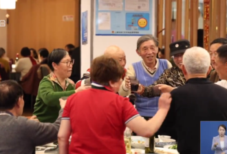 突然爆火!上海阿姨爷叔扎堆去!100元竟这么值钱