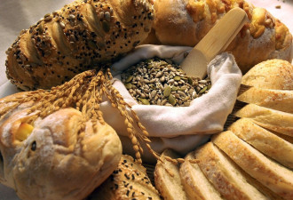 营养师科普：运动前或之后进食? 该吃什么？
