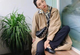 白百何的“松弛时髦感”穿搭，简约好看，普通人也能穿！